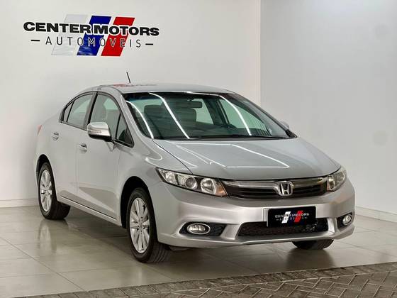 HONDA CIVIC 2.0 LXR 16V FLEX 4P AUTOMÁTICO HONDA CIVIC 2.0 LXR 16V FLEX 4P AUTOMÁTICO